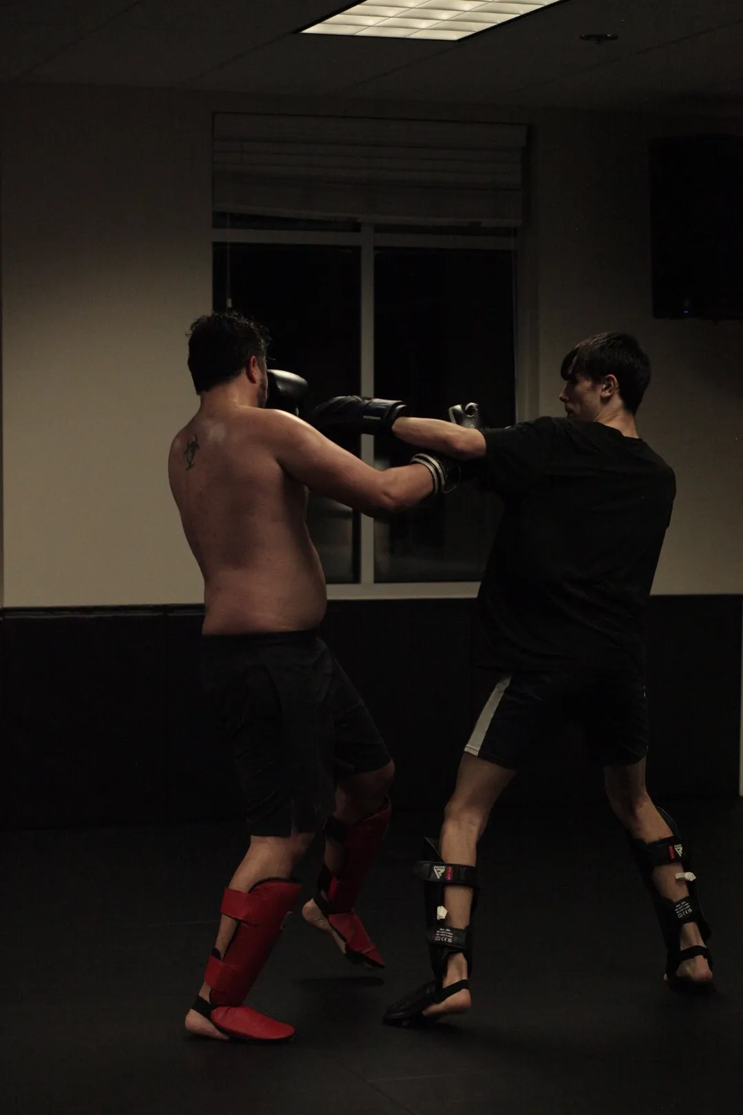Kickboxing sparring at OJJLab
